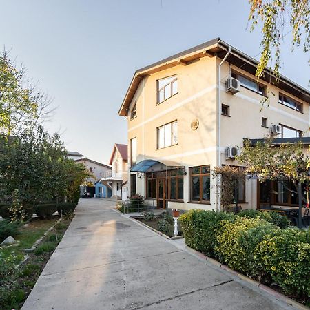 Cristalex Villaverde Bucharest Pantelimon Ngoại thất bức ảnh