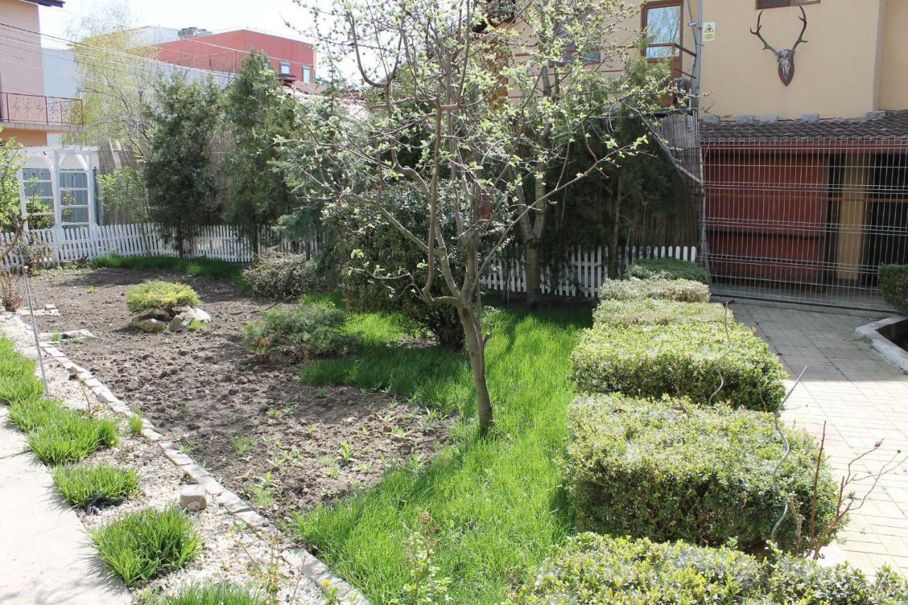 Cristalex Villaverde Bucharest Pantelimon Ngoại thất bức ảnh