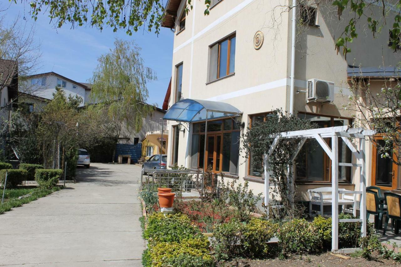 Cristalex Villaverde Bucharest Pantelimon Ngoại thất bức ảnh