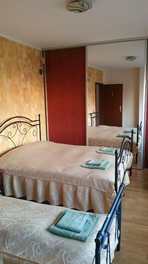 Cristalex Villaverde Bucharest Pantelimon Ngoại thất bức ảnh