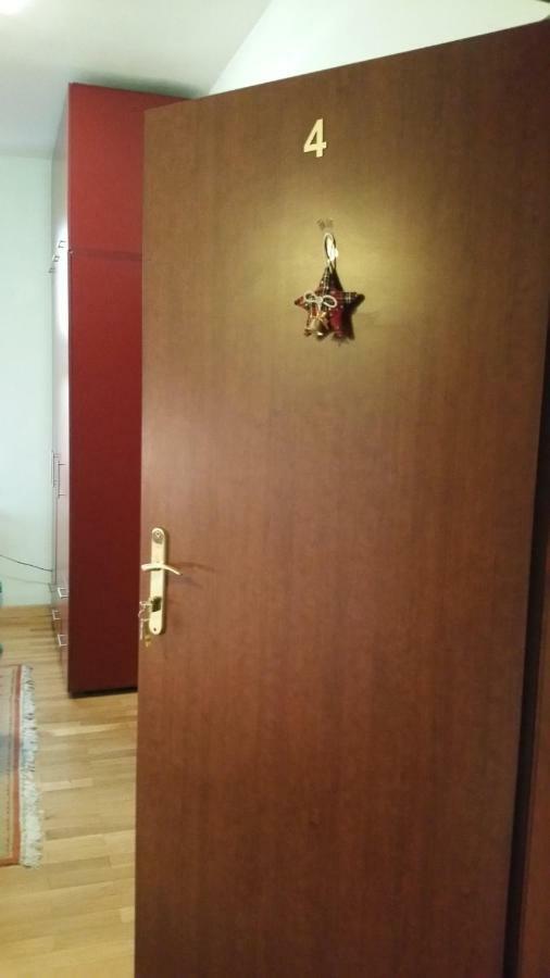 Cristalex Villaverde Bucharest Pantelimon Ngoại thất bức ảnh