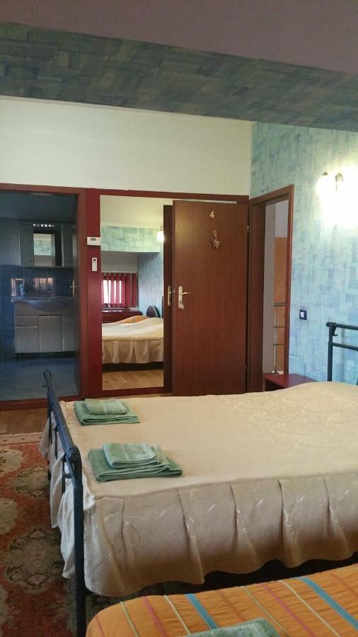 Cristalex Villaverde Bucharest Pantelimon Ngoại thất bức ảnh